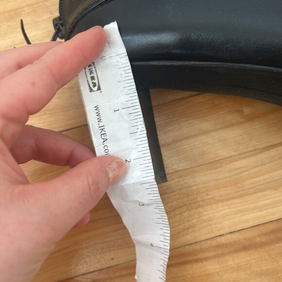 Stuart Weitzman soft leather heeled ankle boots square toe black size 11 - Picture 11 of 11